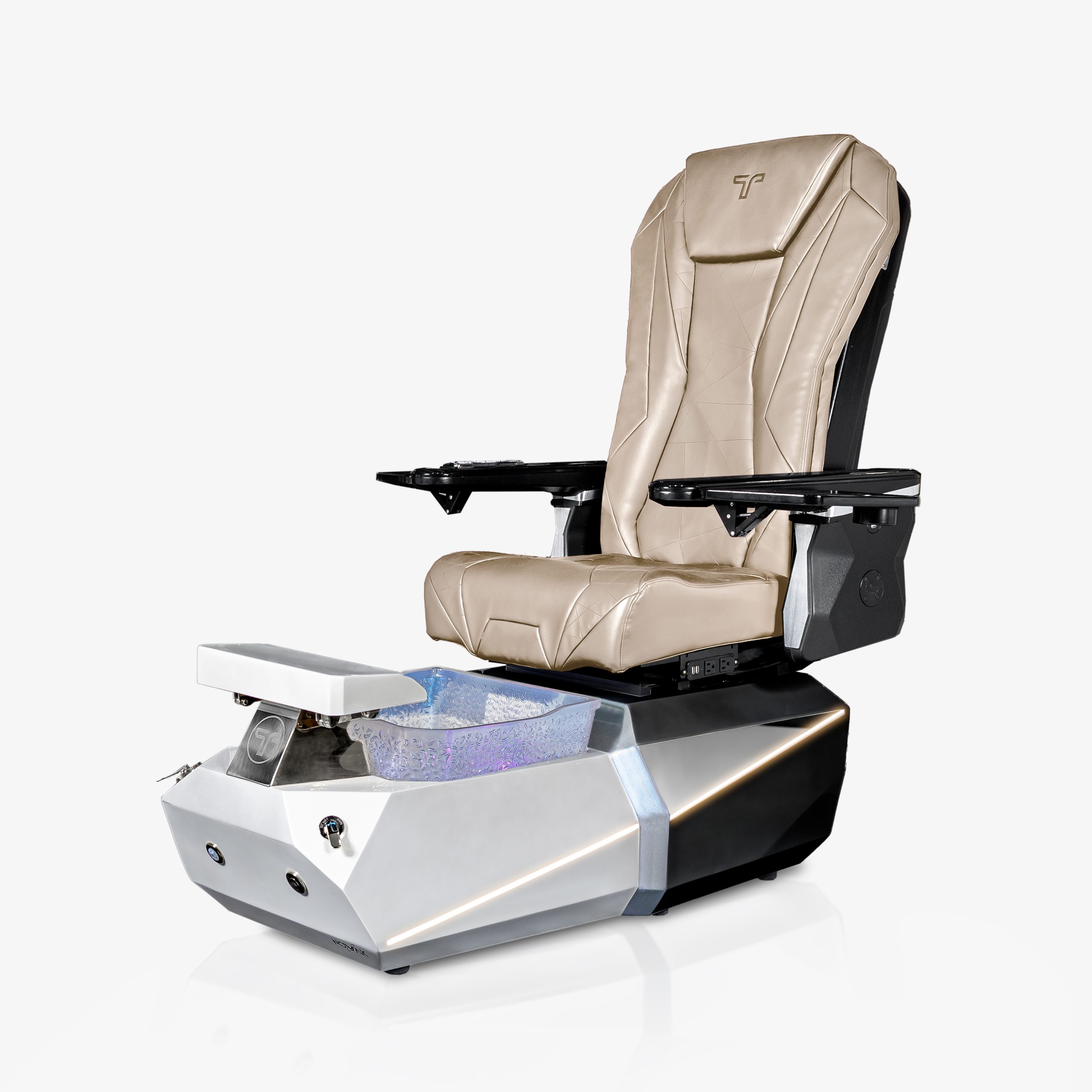 Novak-BW-Triump-Black-Khaki-scaled